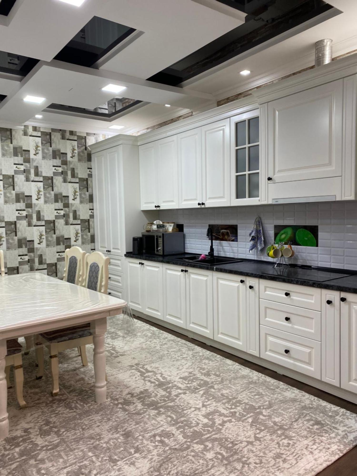 Guest House Glover Каракол Екстер'єр фото