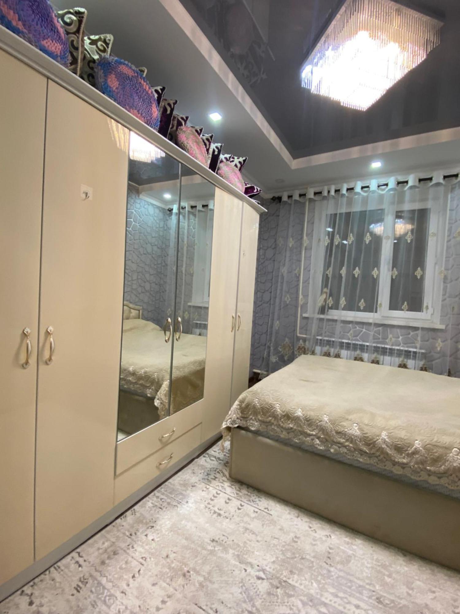 Guest House Glover Каракол Екстер'єр фото