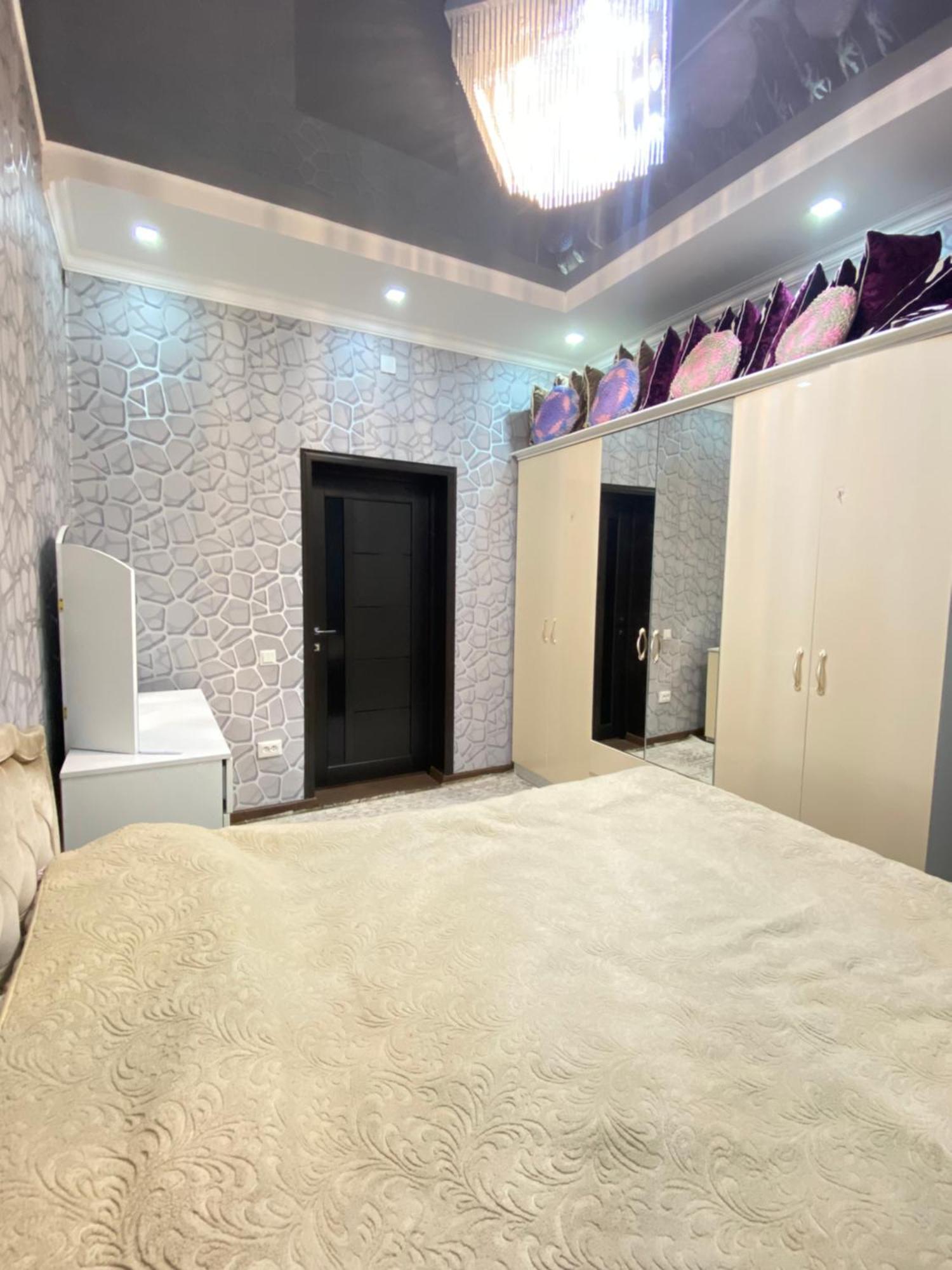 Guest House Glover Каракол Екстер'єр фото